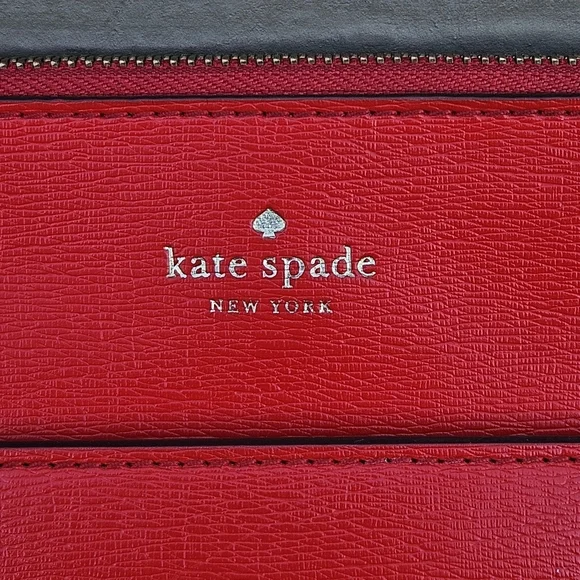 Kate Spade Run Around Crossbody Bag Heirloom Red Top Zip Classic Leather Purse - Picture 2 of 16